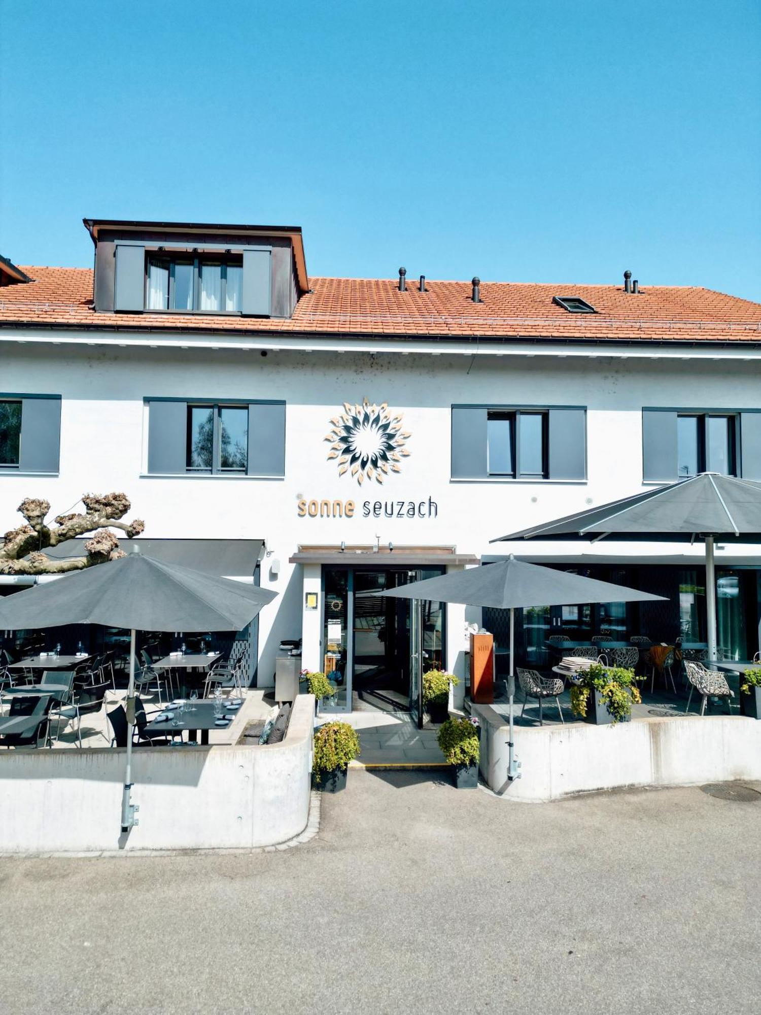 Boutique Hotel Sonne Seuzach Екстериор снимка